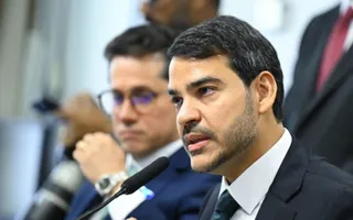 Imagem ilustrativa da imagem Acompanhe ao vivo: CCJ sabatina Jorge Messias, indicado para ministro do STF