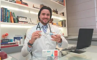 Imagem ilustrativa da imagem Anvisa aprova caneta em dose tripla para perder peso. O que dizem os médicos?