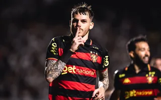 Imagem ilustrativa da imagem Com um a menos, Sport vence a Ponte Preta e segue como único invicto da Série B