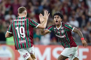 Imagem ilustrativa da imagem Fluminense flerta com eliminação, mas vence o Bolívar e segue vivo na Libertadores