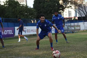Imagem ilustrativa da imagem Vitória enfrenta o Serra e pode voltar à liderança da Copa Espírito Santo