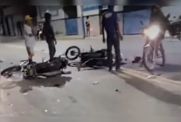 Motos colidiram de frente em uma avenida de Ecoporanga