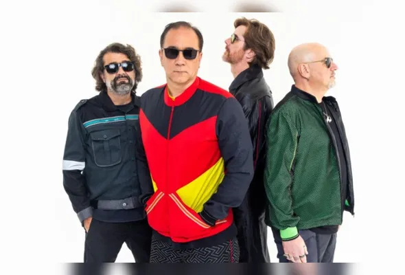 A banda Biquini Cavadão faz show em festival no próximo sábado (02)