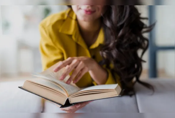 Leitura em alta: mulheres impulsionam crescimento do mercado de livros no Brasil