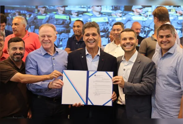 Solenidade foi realizada na tarde desta quarta-feira (06), no Palácio Anchieta