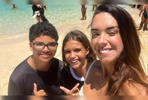 Samantha Valladão com os filhos Kalani e André Luiz.