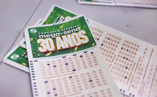 Imagem ilustrativa da imagem Apostas do Rio e de Fortaleza levam prêmio da Mega 30 anos