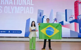 Imagem ilustrativa da imagem Brasileiro de 16 anos conquista recorde na Olimpíada Internacional de Economia