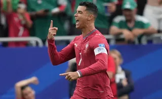 Imagem ilustrativa da imagem Cristiano Ronaldo celebra recordes com Portugal: 'Disseram que estava aposentado'