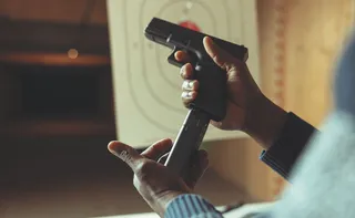 Imagem ilustrativa da imagem Dez armas são apreendidas por dia pela polícia no ES
