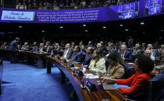 Imagem ilustrativa da imagem Empresários atacam PEC 6x1 no Senado; sindicatos e governo defendem