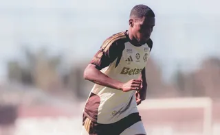 Imagem ilustrativa da imagem Evertton Araújo é sondado pelo Monaco, de Filipe Luís