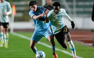 Imagem ilustrativa da imagem Grêmio luta em La Paz, mas Bolívar leva a melhor no duelo de ida da Sul-Americana