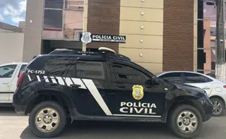 Imagem ilustrativa da imagem Homem vai à delegacia após jogar feto em lixeira pública no Norte do ES