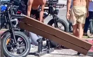 Imagem ilustrativa da imagem Jovem fica gravemente ferida após acidente com bicicleta elétrica em Vila Velha