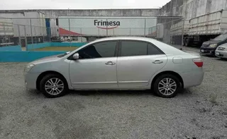 Imagem ilustrativa da imagem Leilão da Receita Federal tem carro por R$ 10 mil, eletrodomésticos e joias