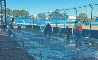 Imagem ilustrativa da imagem Obras de arquibancada no Estádio Salvador Costa avançam