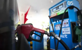 Imagem ilustrativa da imagem Petrobras anuncia redução do preço do diesel em R$ 0,35