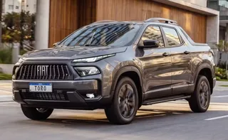 Imagem ilustrativa da imagem Podium Fiat lança nova versão da Fiat Toro 2027, primeira picape híbrida leve produ