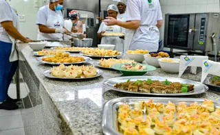 Imagem ilustrativa da imagem Prefeitura e Senac lançam cursos gratuitos de TI, gastronomia e moda em Vitória