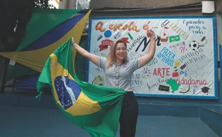 Imagem ilustrativa da imagem Repartições, escolas e lojas fecham para o jogo do Brasil na próxima segunda