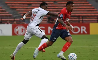 Imagem ilustrativa da imagem Vasco empata no fim contra o Independiente Medellín e define vaga na Sul-Americana