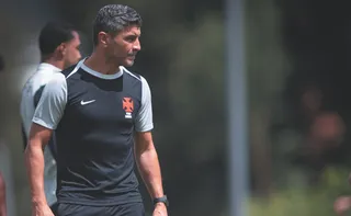 Imagem ilustrativa da imagem Vasco muda peças para estreia nos playoffs da Sul-Americana