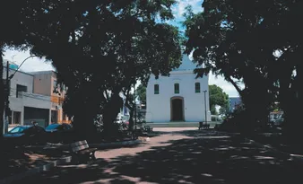 Imagem ilustrativa da imagem Igreja de Nossa Senhora do Rosário, a mais antiga do Brasil, aberta à visitação