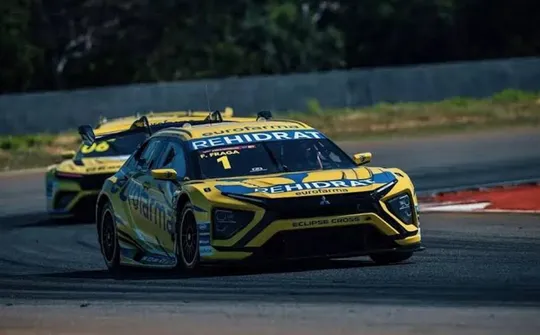 Imagem ilustrativa da imagem Fim de semana de Stock Car na TV Tribuna/Band
