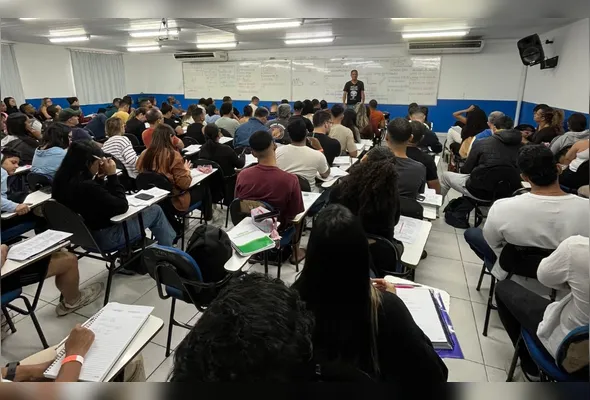 "Madrugadão" com foco nas disciplinas de História e Geopolítica ocorrerá das 0h01 às 5h