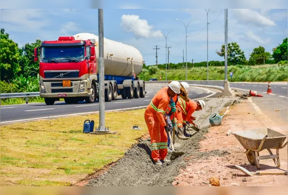 Obras na Serra: ao longo do ano, movimentação chega a 3 mil colaboradores, de vários níveis profissionais