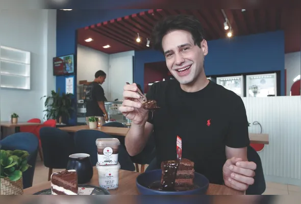 Rafael, da Doceria do Léo, apresenta novos sabores de  doces