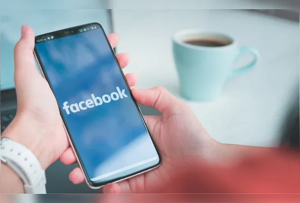Facebook foi alvo de condenação após sucessivos atrasos no restabelecimento de contas invadidas