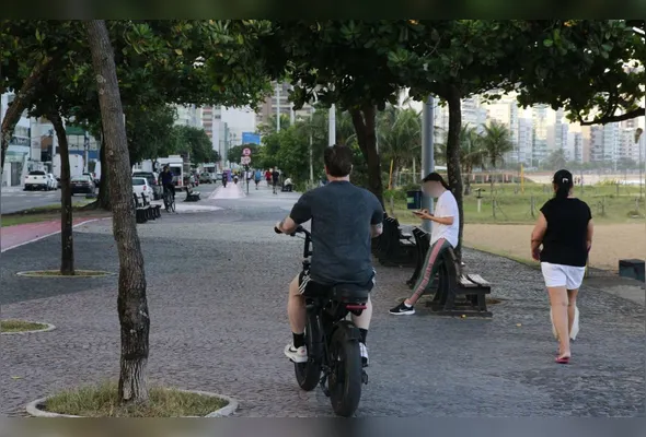 Imagem ilustrativa da imagem Flagrantes de irregularidades com bikes elétricas em Vila Velha