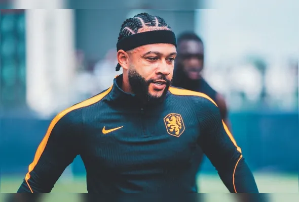 Memphis Depay, destaque do Corinthians, é uma das armas da Holanda
