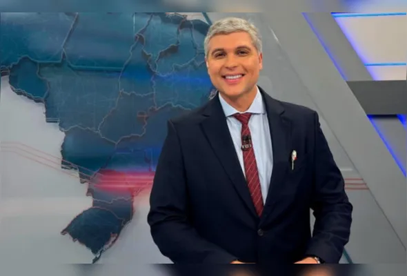Joel Datena havia sido afastado temporariamente por conta de uma cirurgia de emergência na coluna, em maio