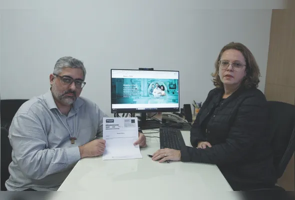 O médico Leandro Rua e  Karoline Pitanga, presidente CRM-ES: denúncia