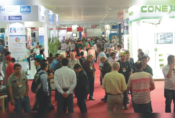 Movimentação em edição anterior da Mec Show, que ocorre no Pavilhão de Carapina, na Serra
