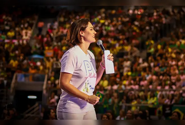 Ex-primeira-dama Michelle Bolsonaro