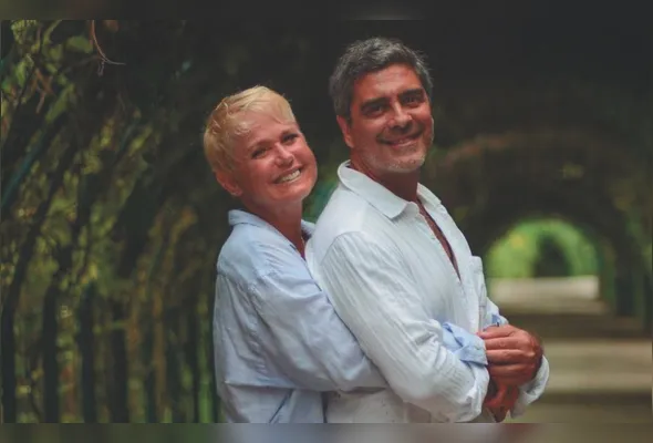 Xuxa e Junno: “tudo regado com muito amor, sexo e tesão pelo outro”