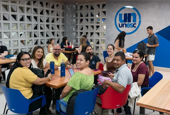 Estudantes do Centro Universitário do Espírito Santo (Unesc), em Colatina; a instituição é uma das principais
referências na formação em Pedagogia no Espírito Santo.
