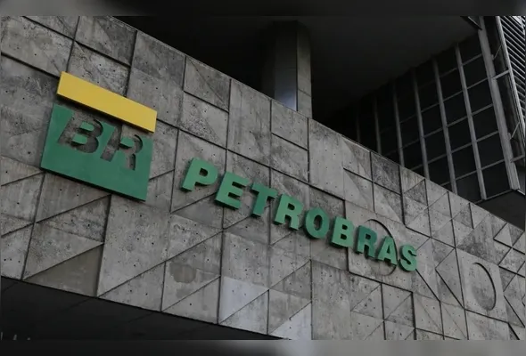 Imagem ilustrativa da imagem Petrobras implementa desconto no diesel a partir de segunda-feira