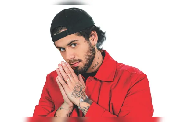 Zé Felipe  sobe ao palco da Praça do Papa no próximo sábado, às 22 horas