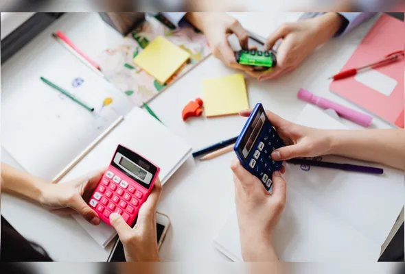 Imagem ilustrativa da imagem Senado aprova educação financeira obrigatória nas salas de aula