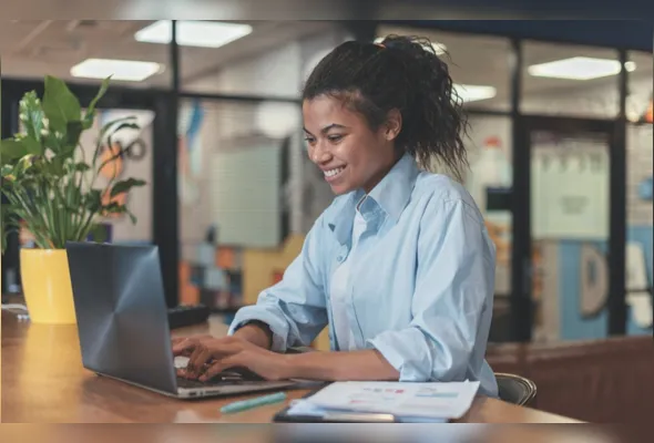 Digitação é um processo diferenciado de aprendizado, onde  prevalecem a rapidez e o raciocínio imediato