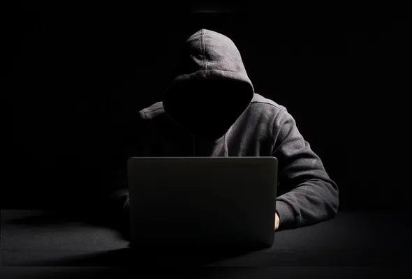 Imagem ilustrativa da imagem Três atitudes essenciais para não cair em golpes na internet
