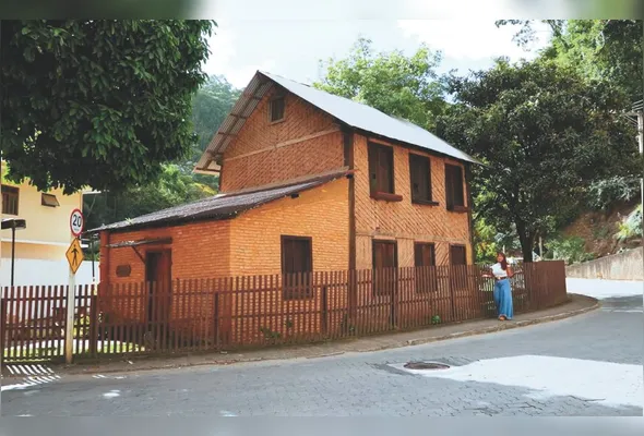 Casa Lambert, em Santa Teresa, preserva a história da imigração italiana por meio de fotos, objetos e documentos da época