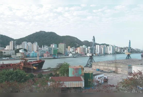 Baía de Vitória: administradora portuária já havia anunciado R$ 1 bilhão em investimentos e vai pedir aditivo