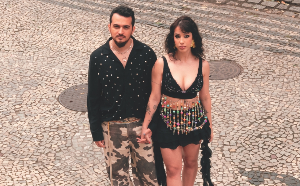 Escarcéu lança “A Vida É Mesmo Uma Piada”