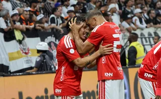Imagem ilustrativa da imagem Corinthians é vítima de sua ineficácia e dá adeus à Copa do Brasil